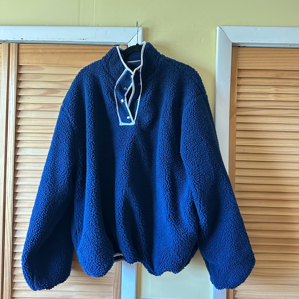 Parke Navy Fleece Pullover